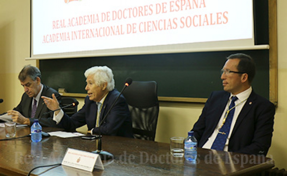 El desarrollo del conocimiento en tiempos de crisis. Segunda jornada El desarrollo del conocimiento en tiempos de crisis. Segunda jornada